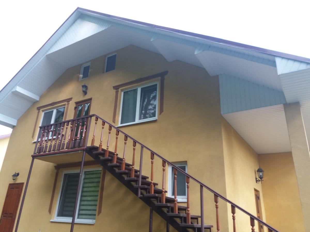U Lyudmily Karpaty Exterior foto